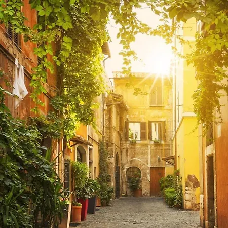 Lovely In The Heart Of Trastevere *